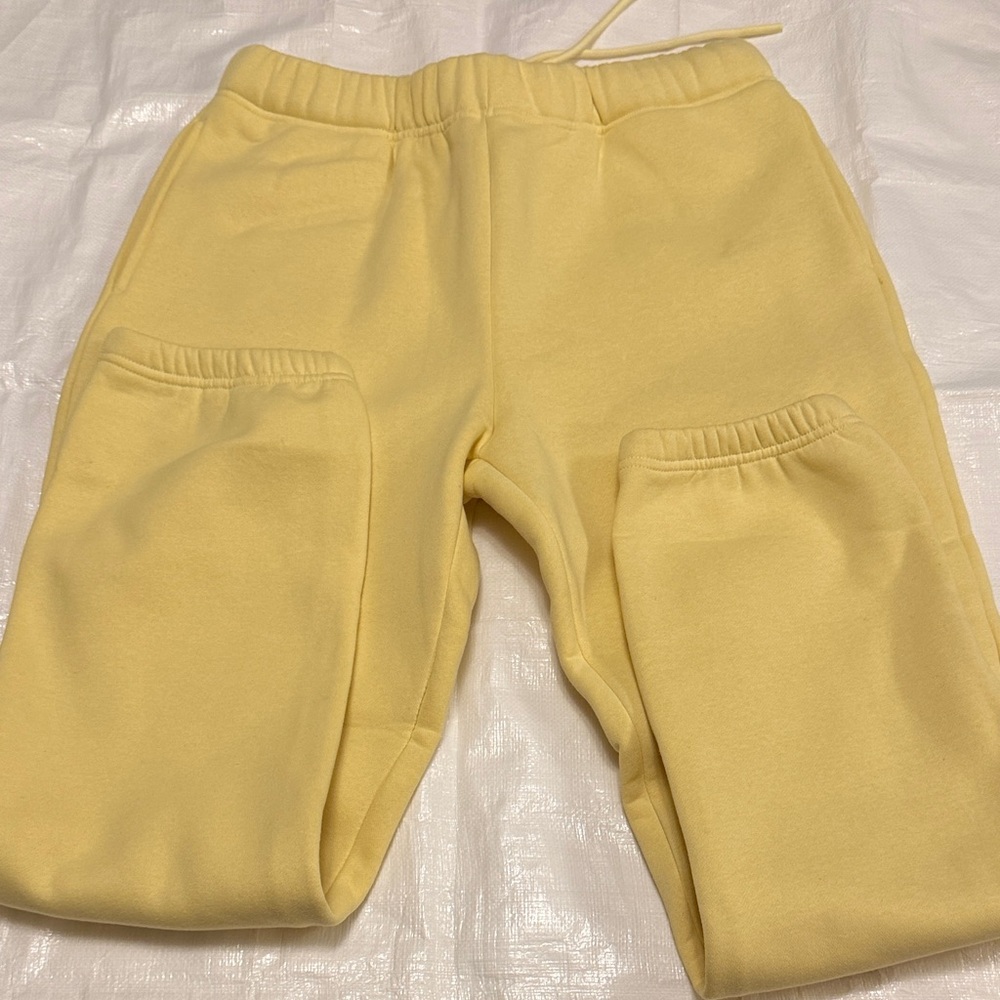 Yellow Mens Sweat Pants NWT
